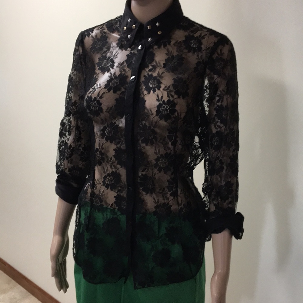 Lace floral pattern blouse LAST CHANCE